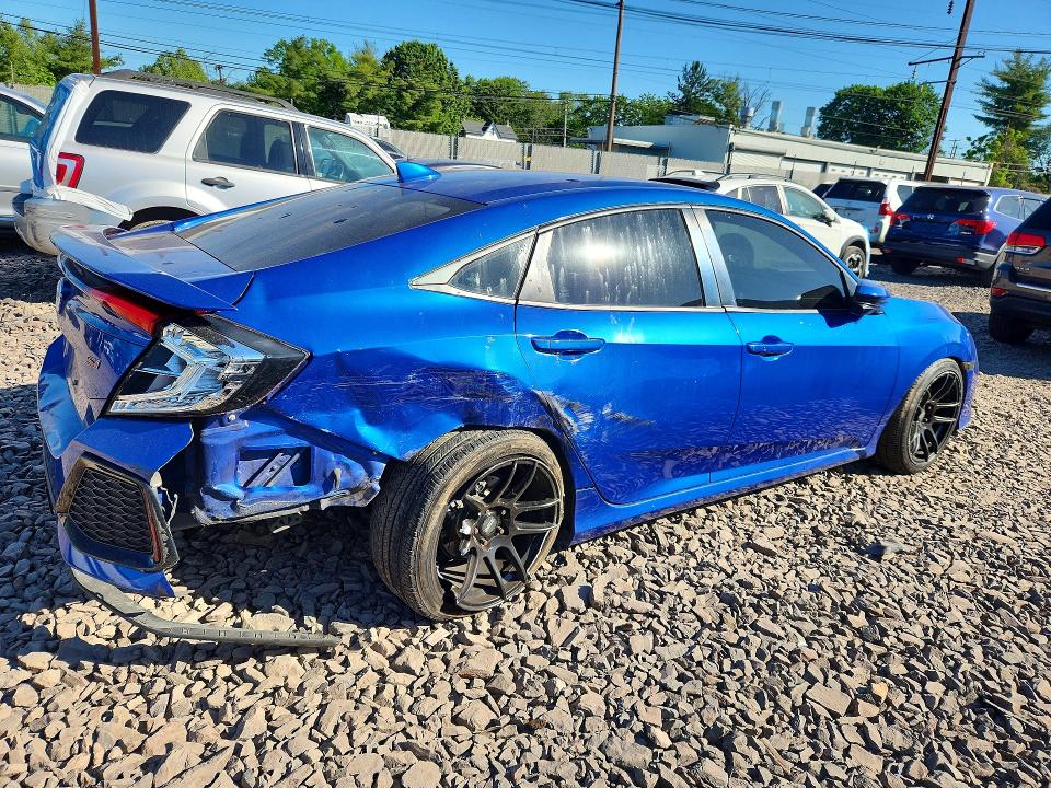 Продаж на аукціоні авто 2018 Honda Civic, vin: 2HGFC1E50JH701759, номер лоту: 55809266