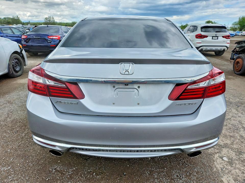2017 Honda Accord მანქანა იყიდება აუქციონზე, vin: 1HGCR2F5XHA808929, აუქციონის ნომერი: 56652976