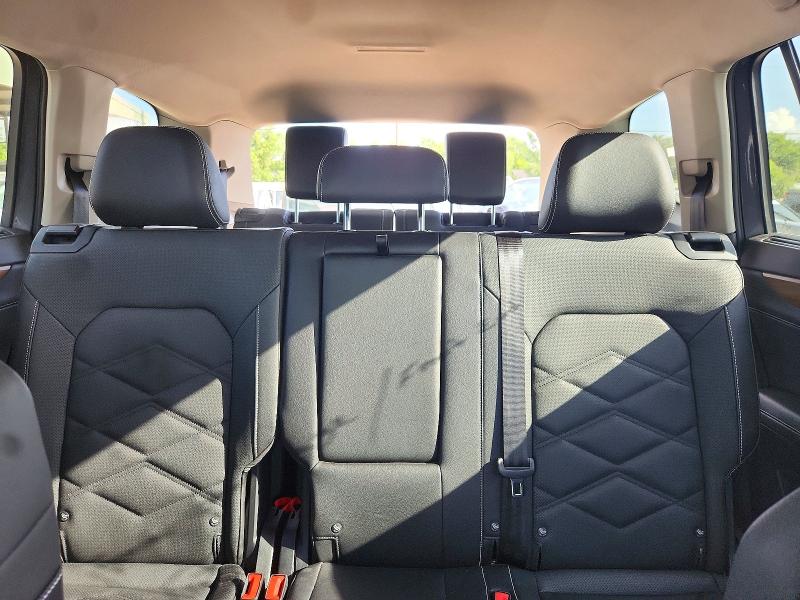2025 Volkswagen Atlas მანქანა იყიდება აუქციონზე, vin: 1V2HR2CA4SC576571, აუქციონის ნომერი: 56942966