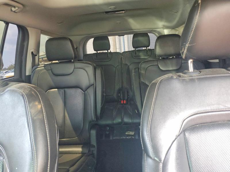 55701906 :رقم المزاد ، 1C4RJKBG8N8599832 vin ، 2022 Jeep Grand Cherokee مزاد بيع