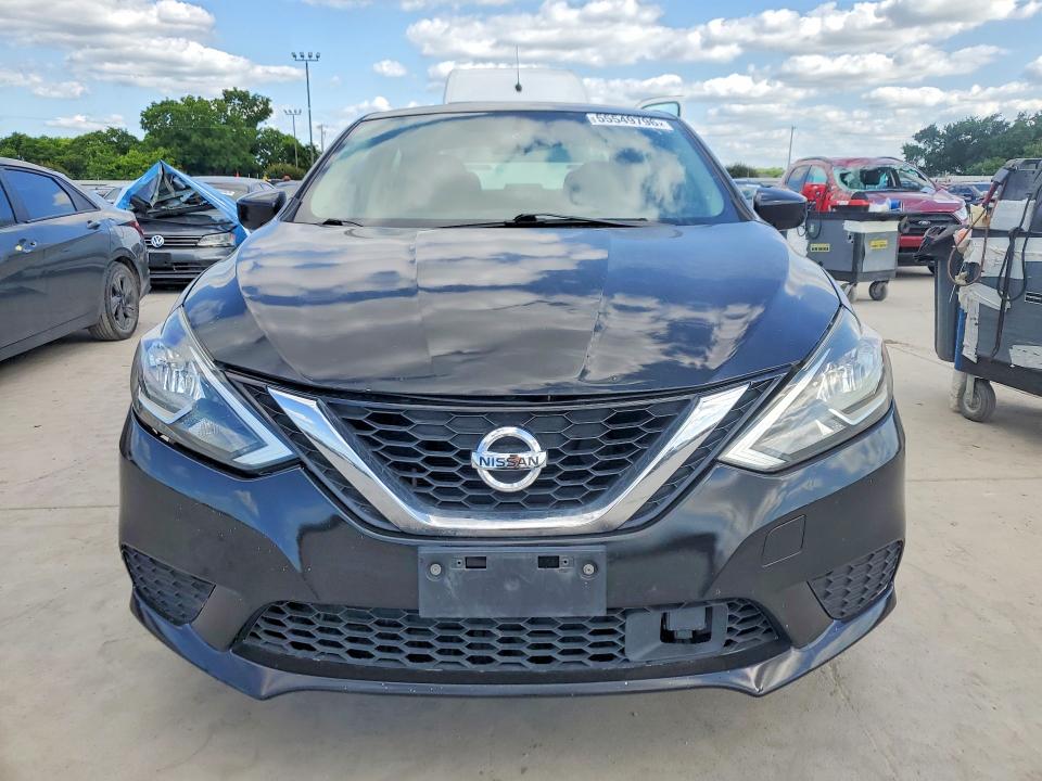 55549796 :رقم المزاد ، 3N1AB7AP4KY247519 vin ، 2019 Nissan Sentra مزاد بيع