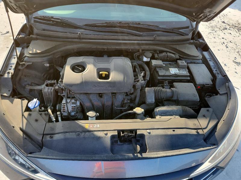 58482106 :رقم المزاد ، 5NPD84LF3LH521769 vin ، 2020 Hyundai Elantra مزاد بيع