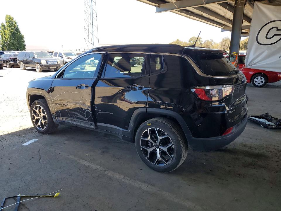 57216836 :رقم المزاد ، 3C4NJDCN1ST548385 vin ، 2025 Jeep Compass مزاد بيع