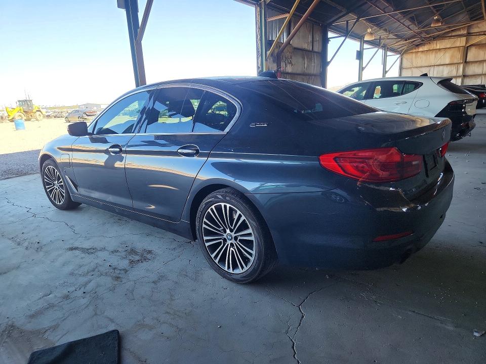 59391876 :رقم المزاد ، WBAJA9C52JB252784 vin ، 2018 Bmw 530e مزاد بيع