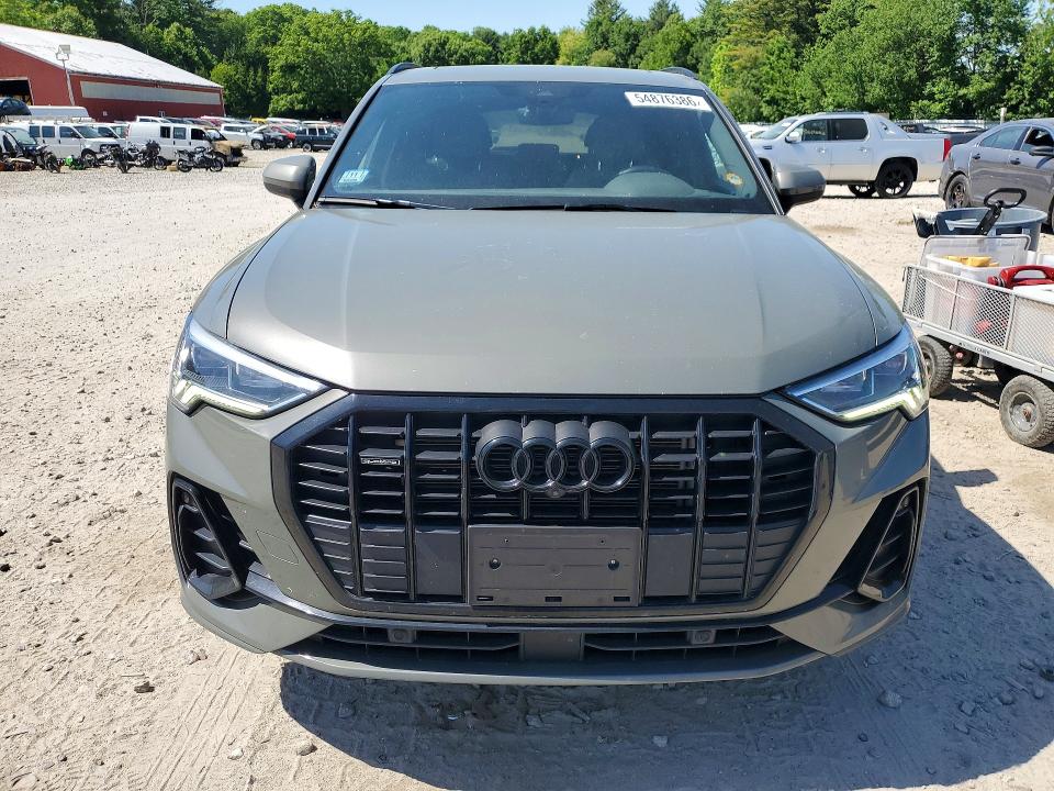 54876386 :رقم المزاد ، WA1EECF35N1075234 vin ، 2022 Audi Q3 مزاد بيع