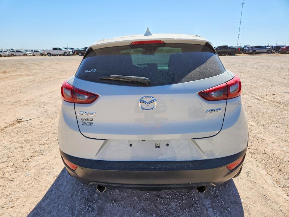 57602816 :رقم المزاد ، JM1DKDC71J1329443 vin ، 2018 Mazda Cx-3 مزاد بيع