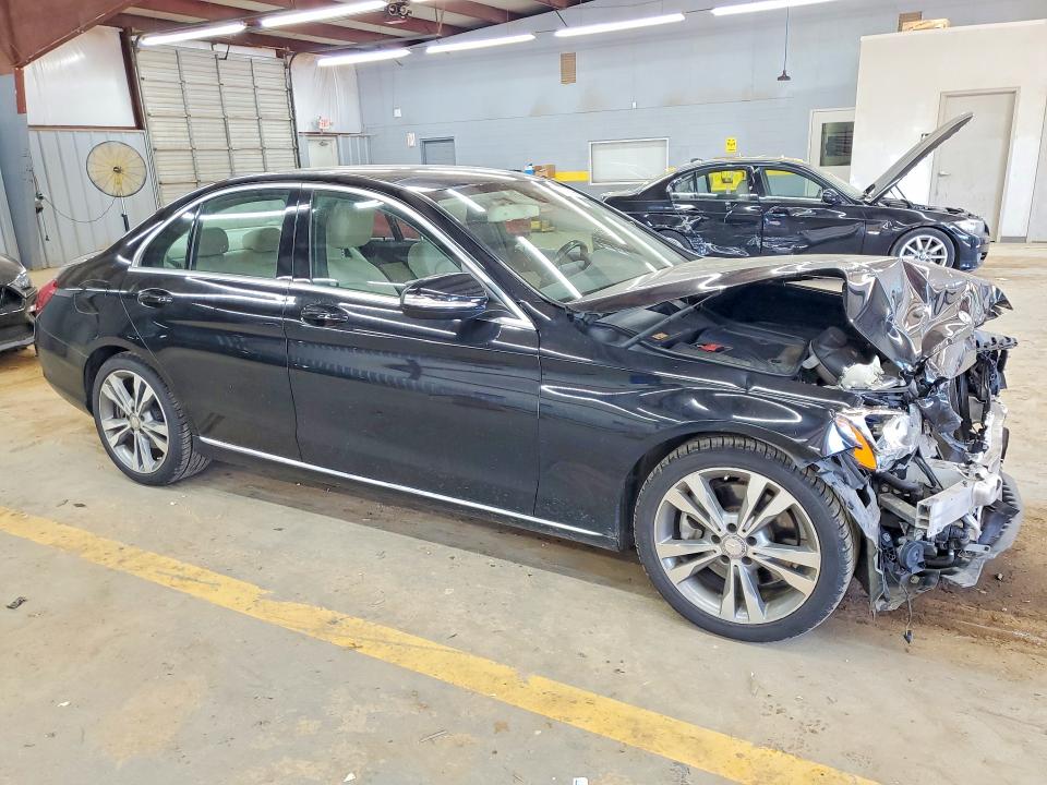 56296596 :رقم المزاد ، 55SWF4JB2FU055025 vin ، 2015 Mercedes-benz C مزاد بيع