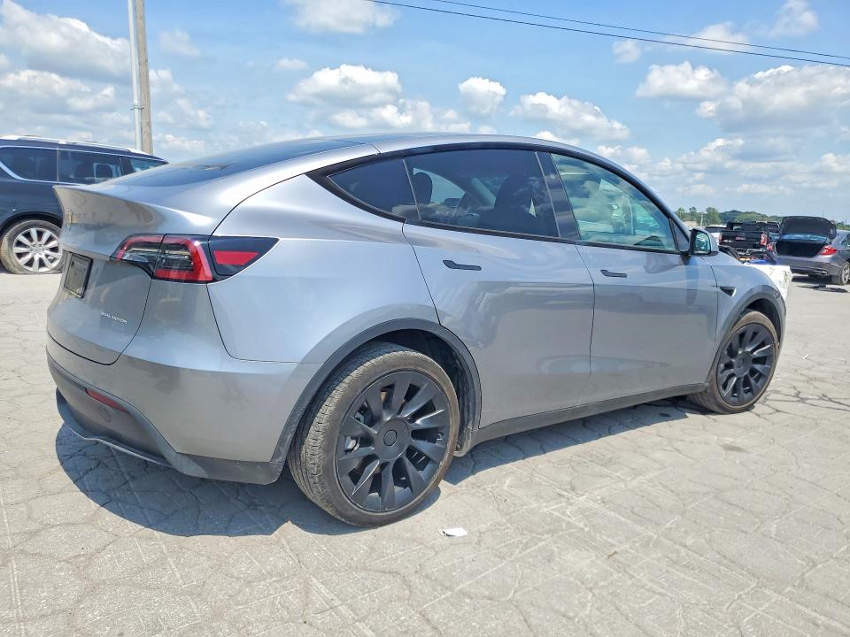 2024 Tesla Model Y მანქანა იყიდება აუქციონზე, vin: 7SAYGDEE2RA307744, აუქციონის ნომერი: 58631476