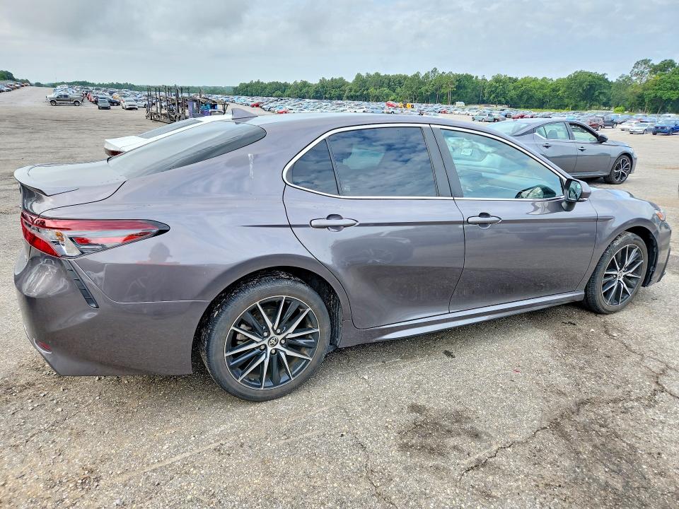 Продажа на аукционе авто 2023 Toyota Camry, vin: 4T1G11AK0PU751521, номер лота: 58804536