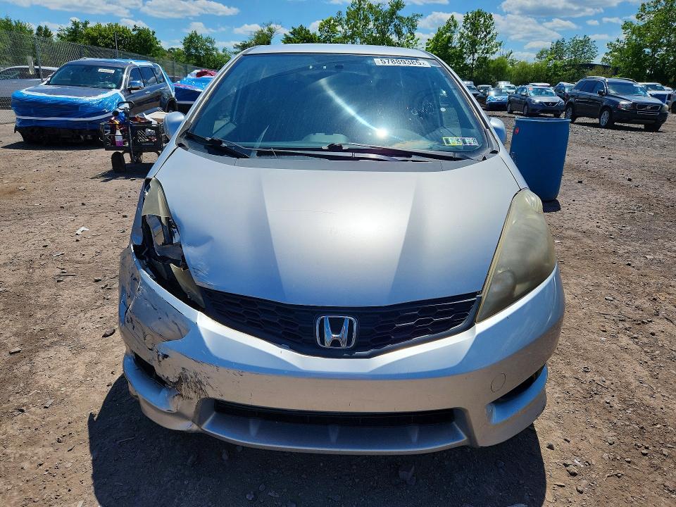Продажа на аукционе авто 2013 Honda Fit, vin: JHMGE8H57DC042781, номер лота: 57889386