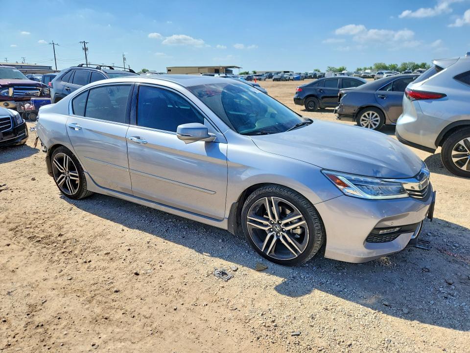 2016 Honda Accord მანქანა იყიდება აუქციონზე, vin: 1HGCR3F96GA011648, აუქციონის ნომერი: 57697696