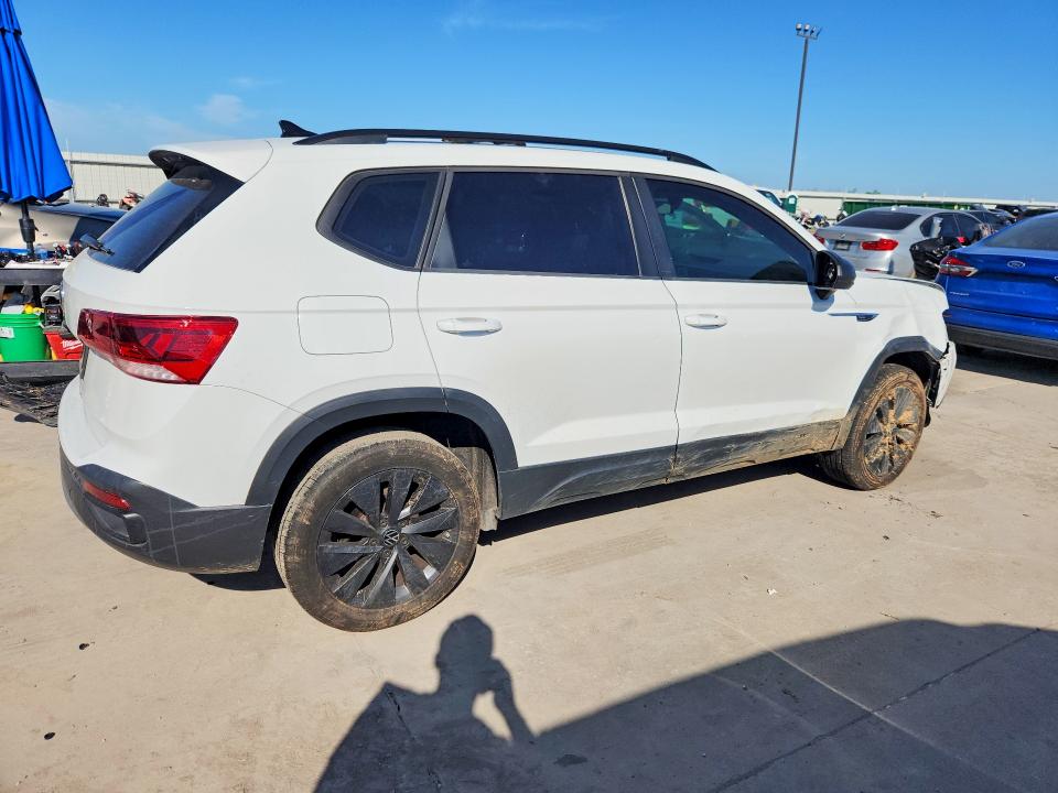 Продаж на аукціоні авто 2023 Volkswagen Taos, vin: 3VVCX7B20PM368669, номер лоту: 55446216