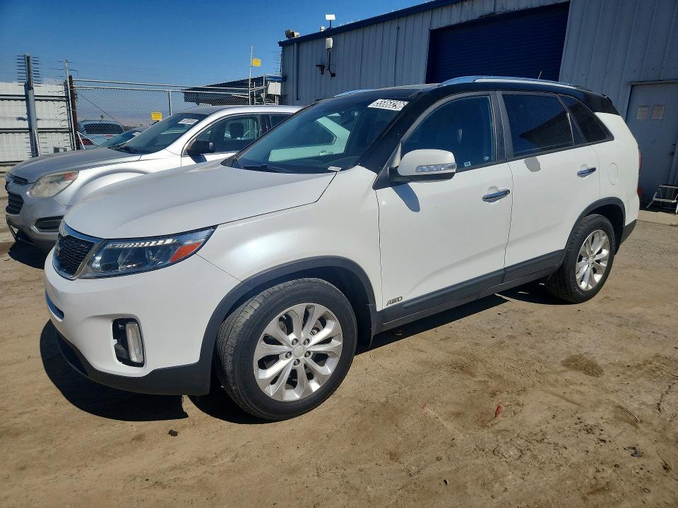 Продажа на аукционе авто 2014 Kia Sorento, vin: 5XYKUDA78EG463151, номер лота: 55868296