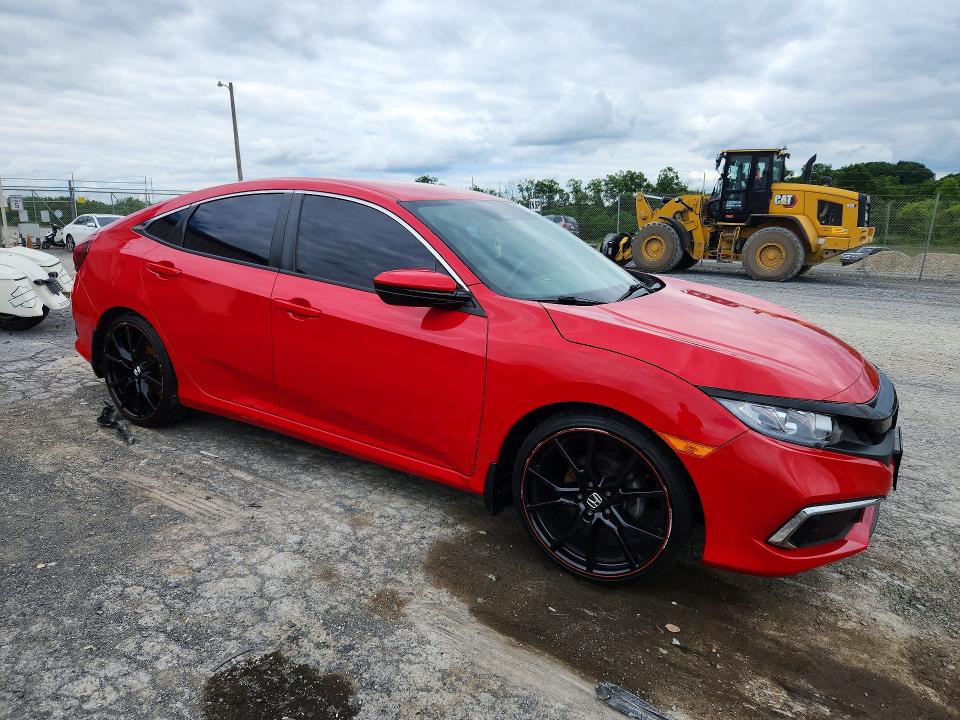 57426236 :رقم المزاد ، 2HGFC2F61KH514903 vin ، 2019 Honda Civic مزاد بيع