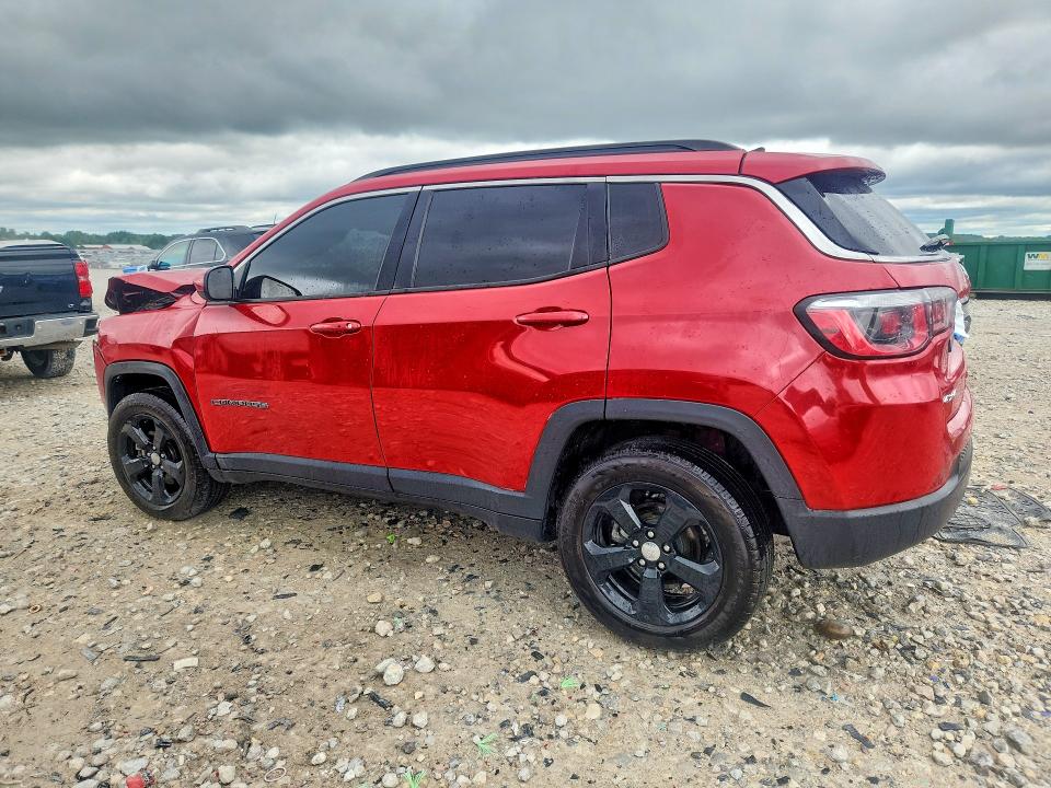 2018 Jeep Compass მანქანა იყიდება აუქციონზე, vin: 3C4NJDBB0JT331822, აუქციონის ნომერი: 57696646