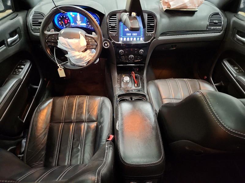 55509616 :رقم المزاد ، 2C3CCAGGXHH527066 vin ، 2017 Chrysler 300 مزاد بيع