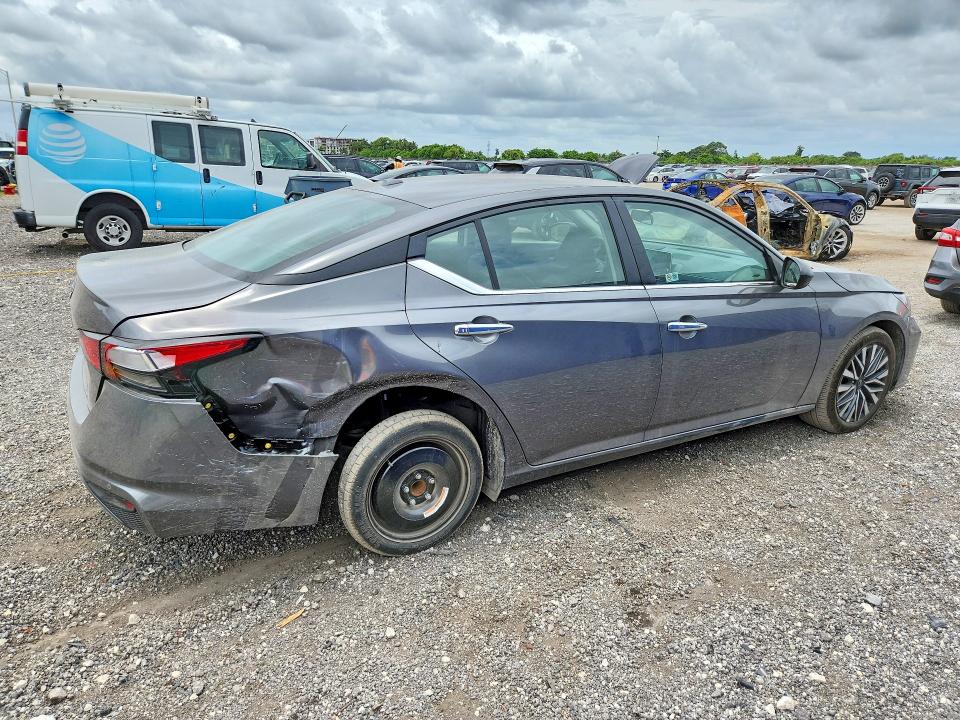 Продаж на аукціоні авто 2025 Nissan Altima, vin: 1N4BL4DV8SN427001, номер лоту: 56830206