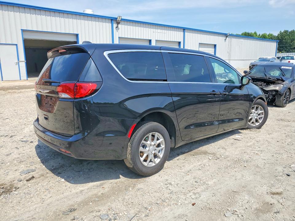 58222816 :رقم المزاد ، 2C4RC1CG7TR216483 vin ، 2026 Chrysler Voyager مزاد بيع