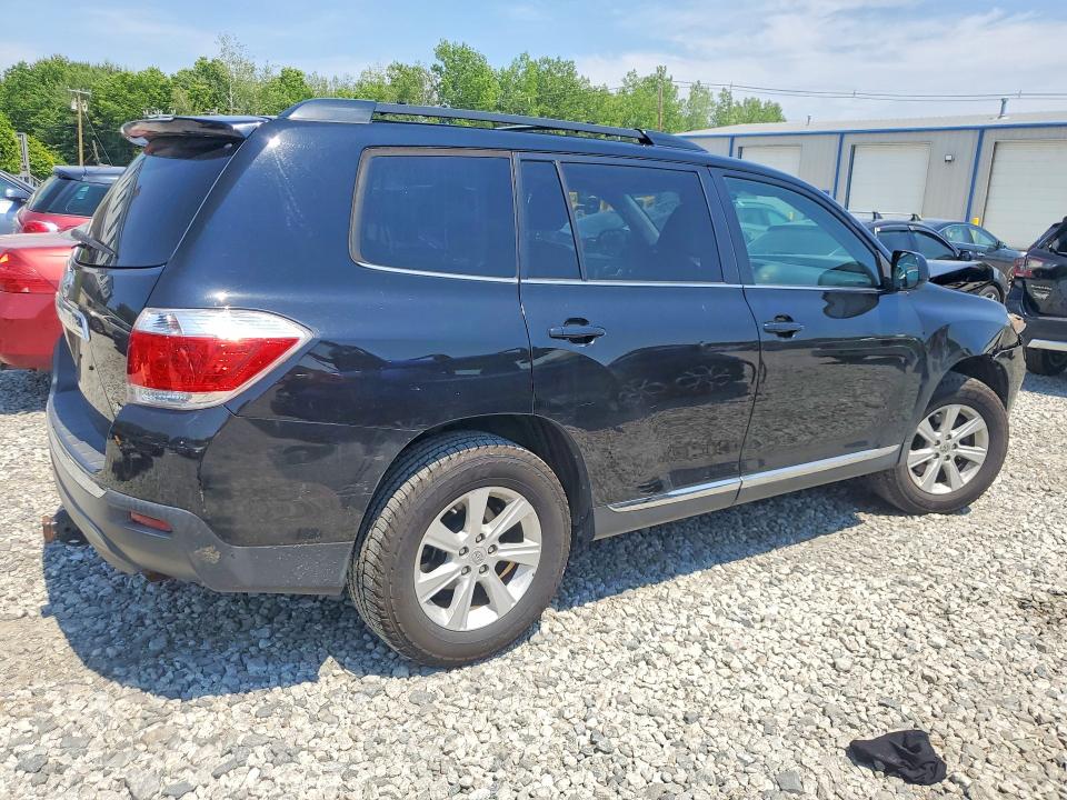2013 Toyota Highlander მანქანა იყიდება აუქციონზე, vin: 5TDBK3EH7DS205935, აუქციონის ნომერი: 56837016