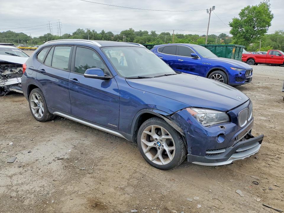 2015 Bmw X1 მანქანა იყიდება აუქციონზე, vin: WBAVL1C53FVY41555, აუქციონის ნომერი: 56723716