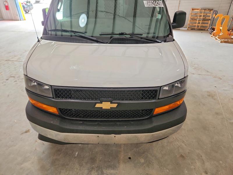 56624426 :رقم المزاد ، 1GCWGAFP0R1221315 vin ، 2024 Chevrolet Express G2500 مزاد بيع