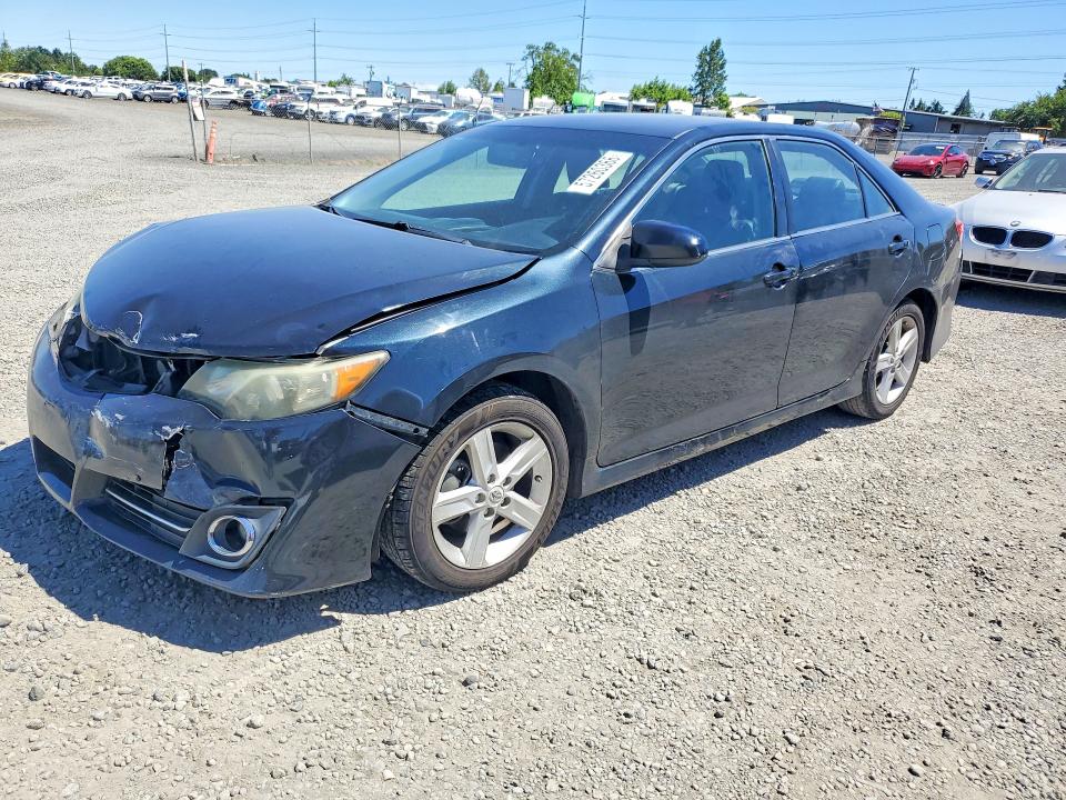 57260366 :رقم المزاد ، 4T1BF1FK1DU645126 vin ، 2013 Toyota Camry مزاد بيع