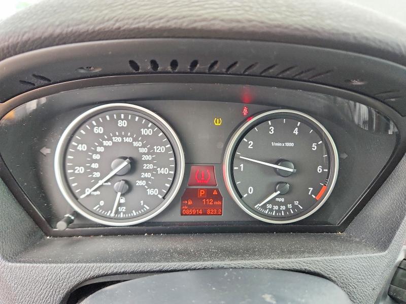 55415956 :رقم المزاد ، 5UXZV8C57BL417713 vin ، 2011 Bmw X5 مزاد بيع