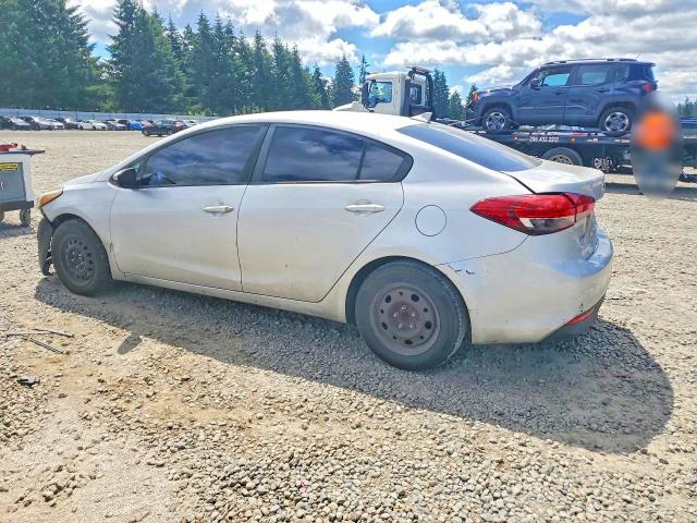 2017 Kia Forte მანქანა იყიდება აუქციონზე, vin: 3KPFK4A72HE139511, აუქციონის ნომერი: 57544966