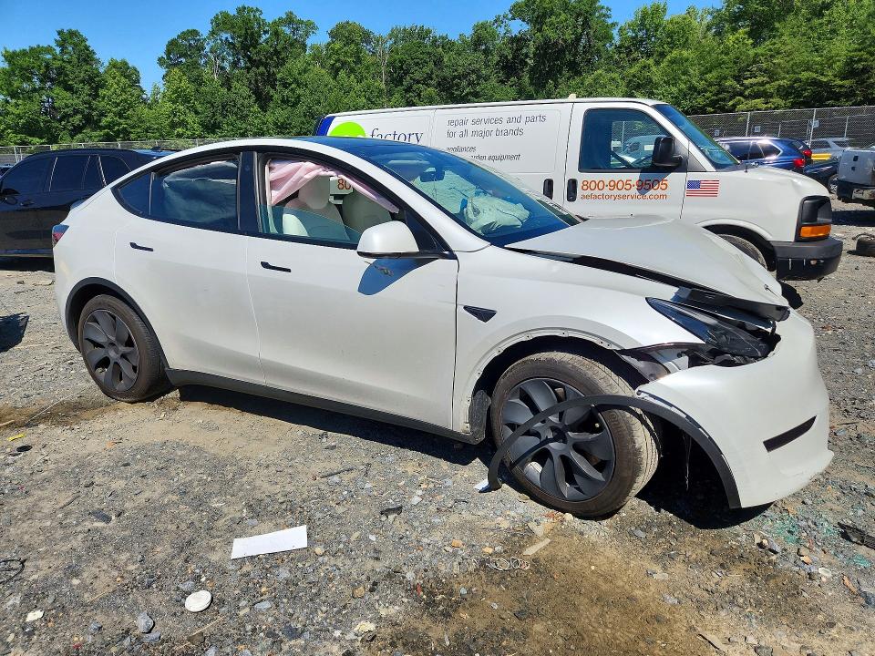 Продажа на аукционе авто 2023 Tesla Model Y, vin: 7SAYGDEE6PF672573, номер лота: 85995705