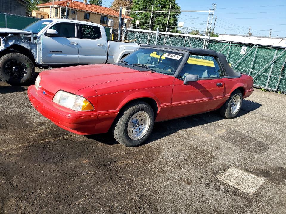 58483346 :رقم المزاد ، 1FACP44M4PF157931 vin ، 1993 Ford Mustang مزاد بيع