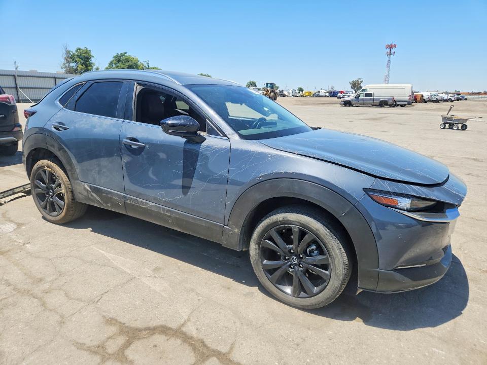 57621896 :رقم المزاد ، 3MVDMBCL6NM457647 vin ، 2022 Mazda Cx-30 مزاد بيع