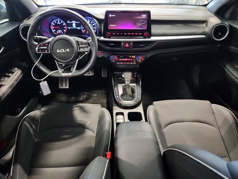 55647586 :رقم المزاد ، 3KPF54AD5NE440525 vin ، 2022 Kia Forte مزاد بيع