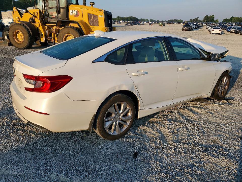 2018 Honda Accord მანქანა იყიდება აუქციონზე, vin: 1HGCV1F13JA167597, აუქციონის ნომერი: 56999756