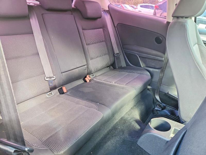 56188976 :رقم المزاد ، WVWAB7AJ2AW300362 vin ، 2010 Volkswagen Golf مزاد بيع