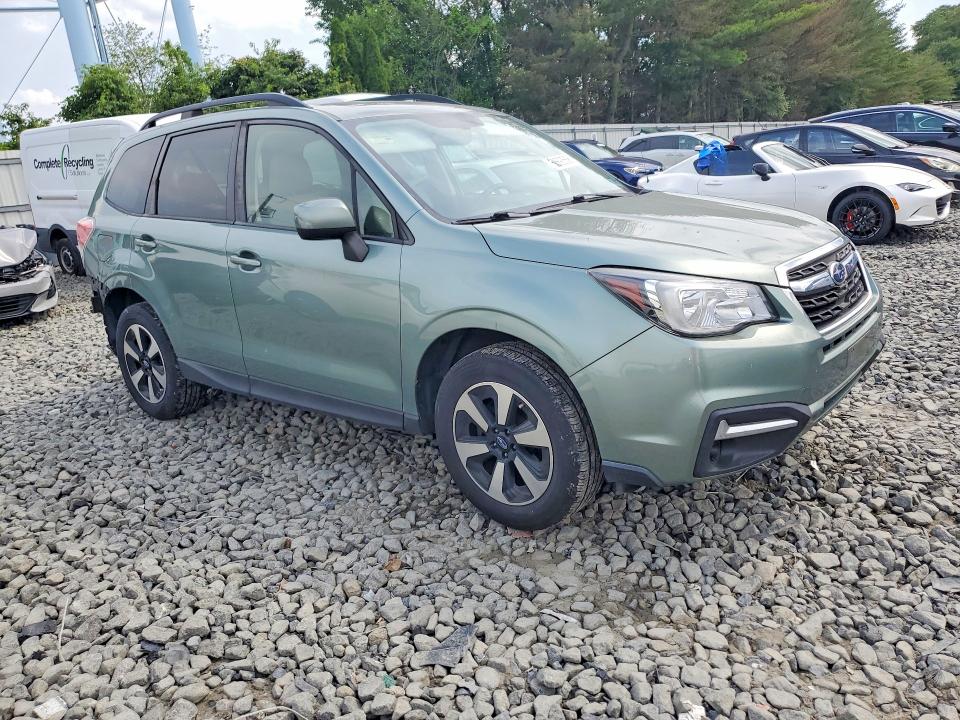 2018 Subaru Forester მანქანა იყიდება აუქციონზე, vin: JF2SJAEC8JH431561, აუქციონის ნომერი: 58693566