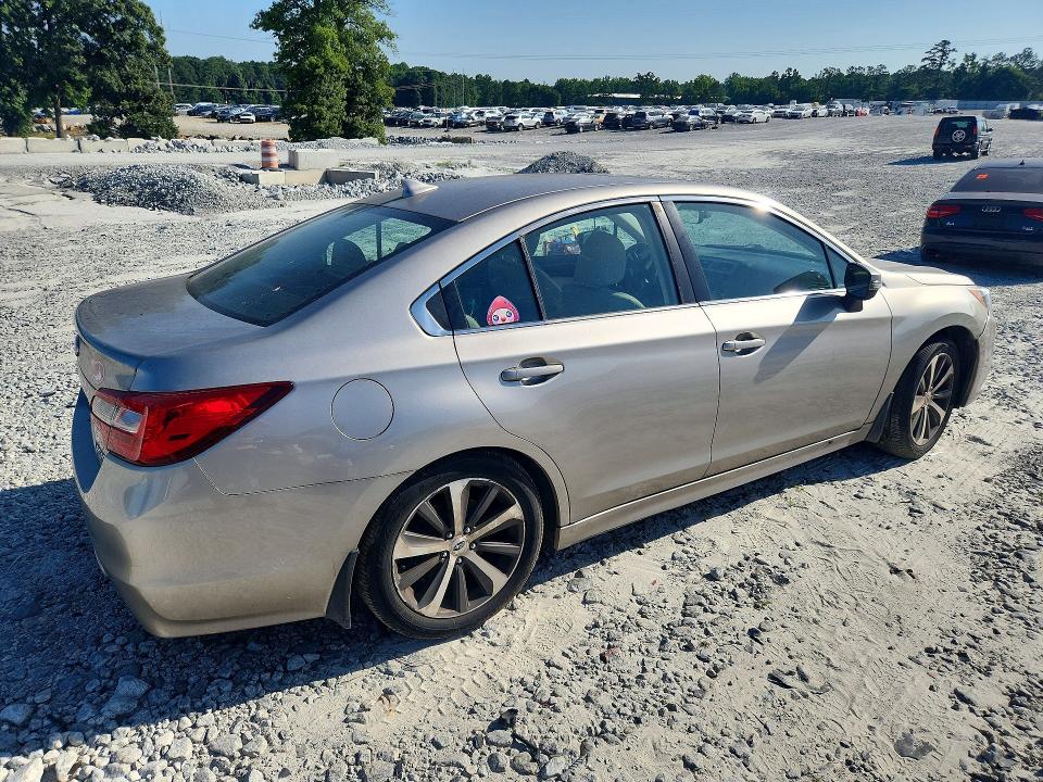 58705626 :رقم المزاد ، 4S3BNAN68H3035649 vin ، 2017 Subaru Legacy مزاد بيع