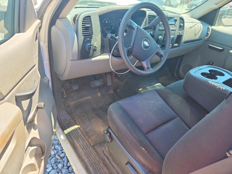 55313406 :رقم المزاد ، 1GCPCPEXXAZ215452 vin ، 2010 Chevrolet Silverado مزاد بيع