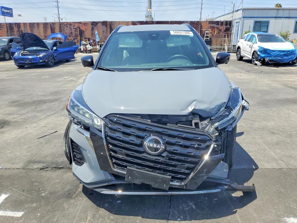 2024 Nissan Kicks მანქანა იყიდება აუქციონზე, vin: 3N1CP5DVXRL564611, აუქციონის ნომერი: 56691306