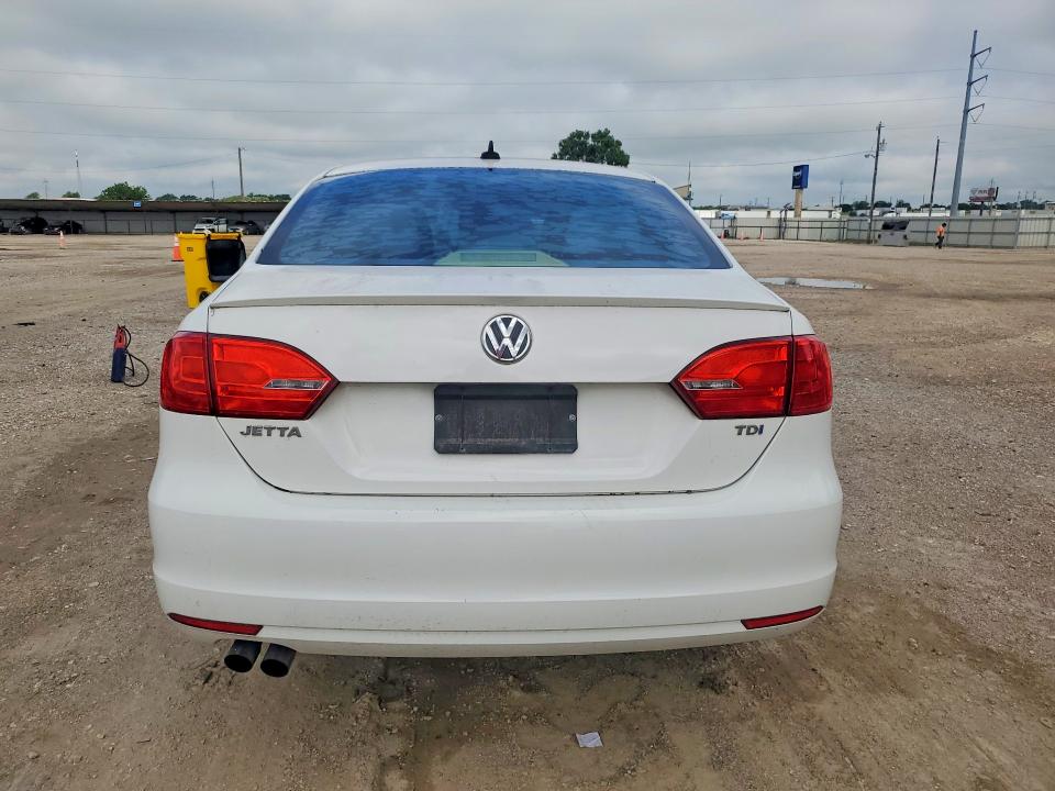 57669416 :رقم المزاد ، 3VW3L7AJ2CM369851 vin ، 2012 Volkswagen Jetta مزاد بيع