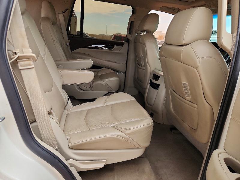 57196346 :رقم المزاد ، 1GYS4BKJ6FR244443 vin ، 2015 Cadillac Escalade مزاد بيع