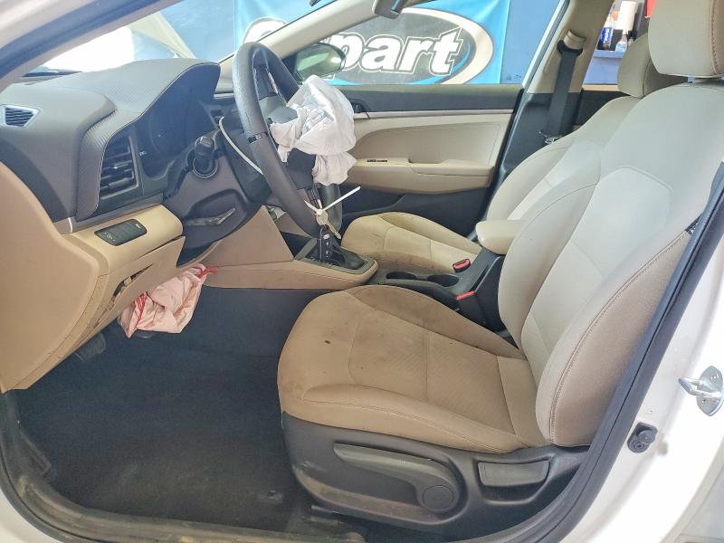 57497216 :رقم المزاد ، 5NPD74LF2KH493769 vin ، 2019 Hyundai Elantra مزاد بيع