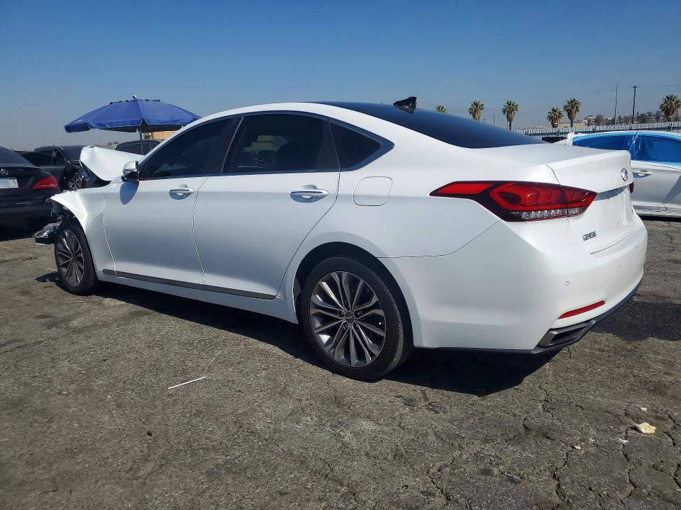 57440996 :رقم المزاد ، KMHGN4JE8FU071056 vin ، 2015 Hyundai Genesis مزاد بيع