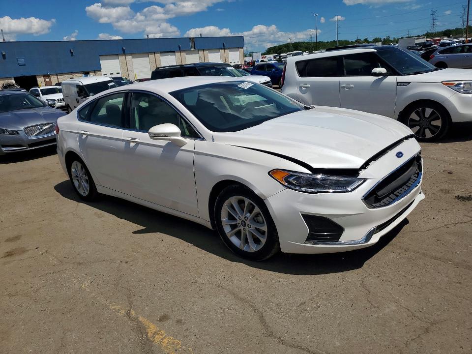 2019 Ford Fusion მანქანა იყიდება აუქციონზე, vin: 3FA6P0MU6KR167006, აუქციონის ნომერი: 57551376