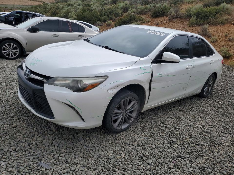 Auction sale of the 2016 Toyota Camry, vin: 4T1BF1FK5GU247440, lot number: 55594016