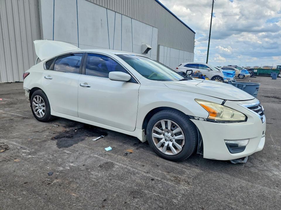 57161746 :رقم المزاد ، 1N4AL3AP5EC174697 vin ، 2014 Nissan Altima مزاد بيع