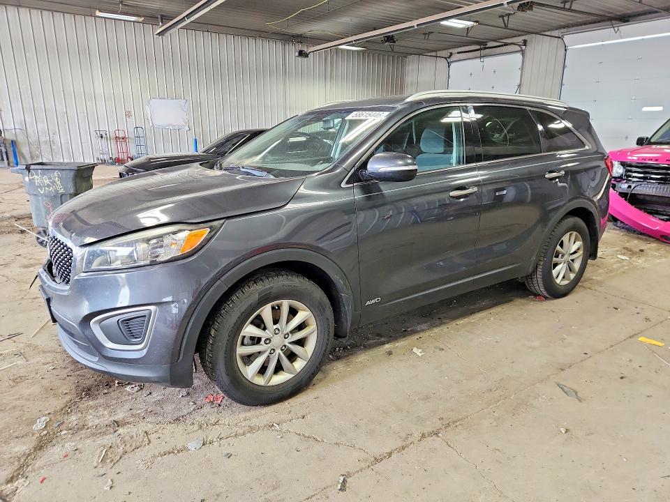 Продажа на аукционе авто 2016 Kia Sorento, vin: 5XYPGDA35GG169770, номер лота: 58615446