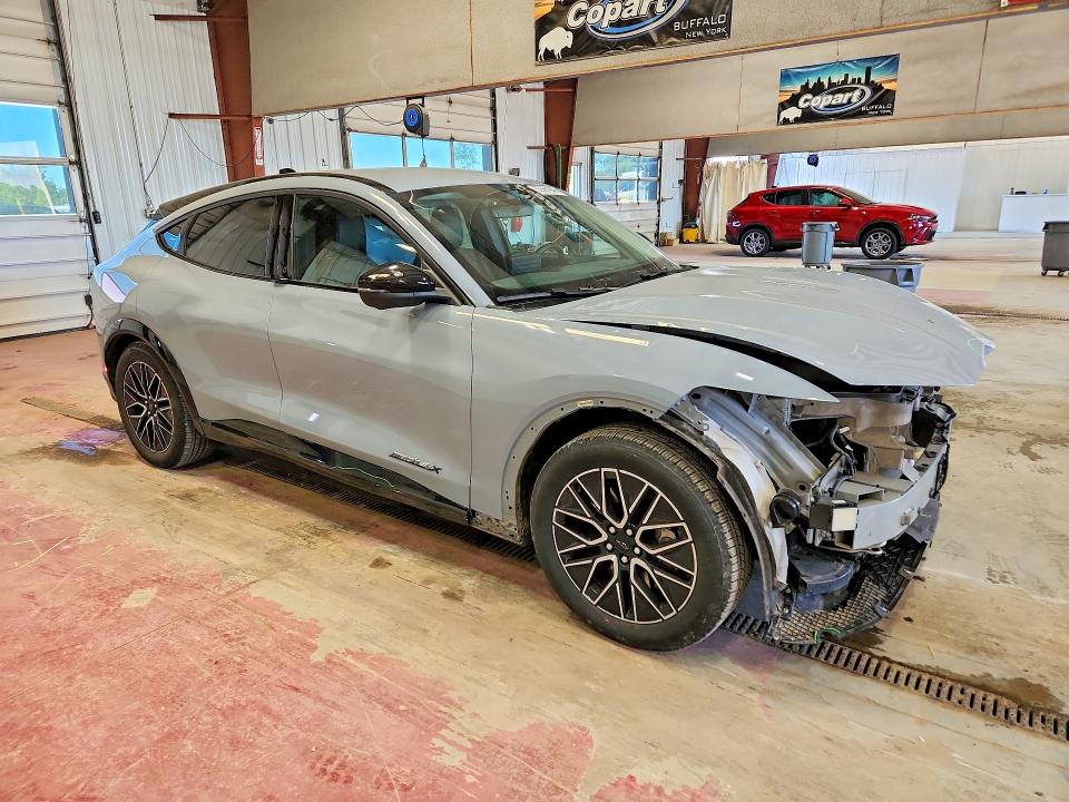 Продаж на аукціоні авто 2024 Ford Mustang Mach-e, vin: 3FMTK3SU2RMA15940, номер лоту: 55567946