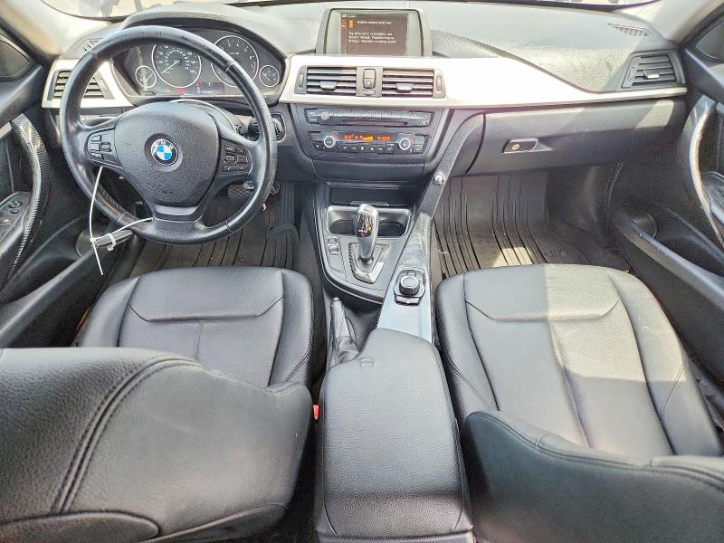 2013 Bmw 320 მანქანა იყიდება აუქციონზე, vin: WBA3B1C53DF462251, აუქციონის ნომერი: 56158256