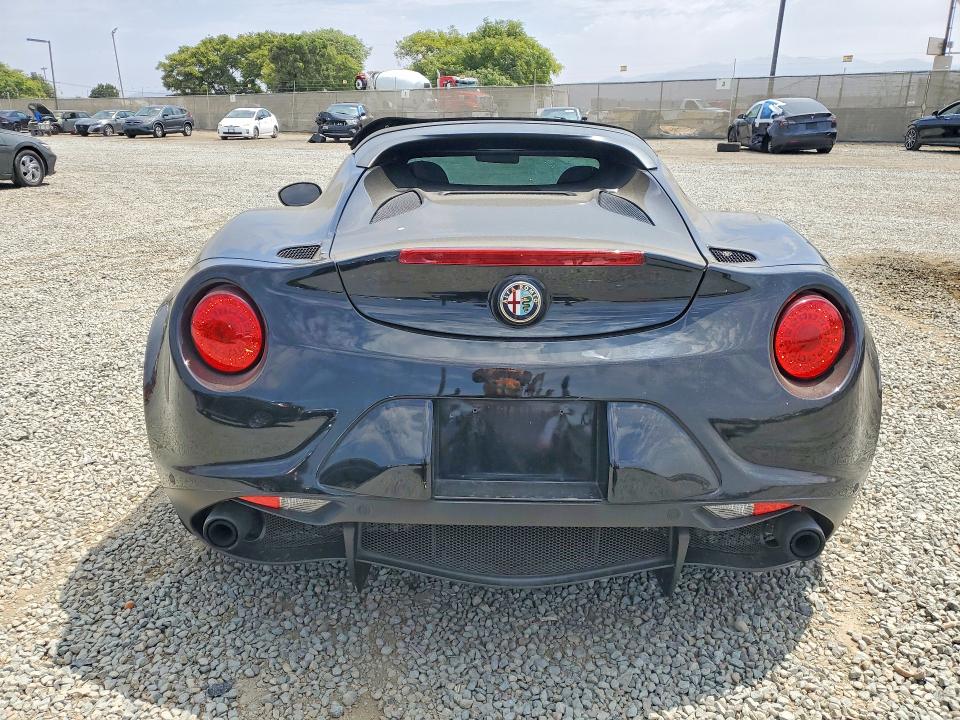 Aukcja sprzedaży 2016 Alfa Romeo 4c, vin: ZARBAAB44GM181317, numer aukcji: 58318106