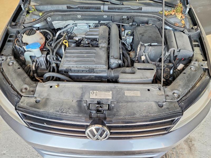 56314806 :رقم المزاد ، 3VW2B7AJ7HM365851 vin ، 2017 Volkswagen Jetta مزاد بيع